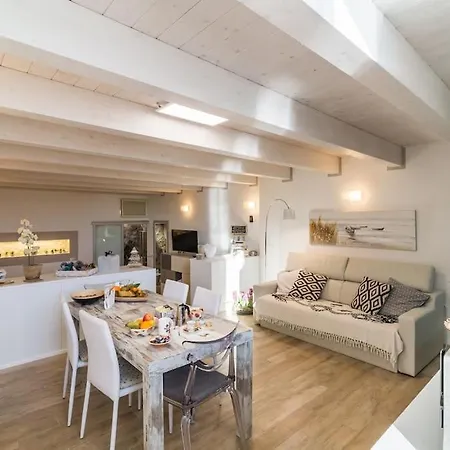 Modern Studio In The Center Appartement Cagliari