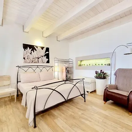 Appartement Modern Studio In The Center *
