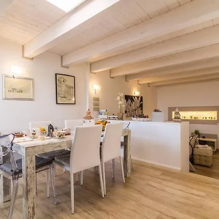 Modern Studio In The Center Cagliari