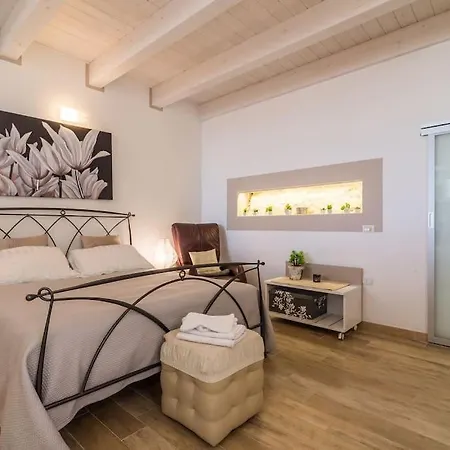 Modern Studio In The Center Cagliari